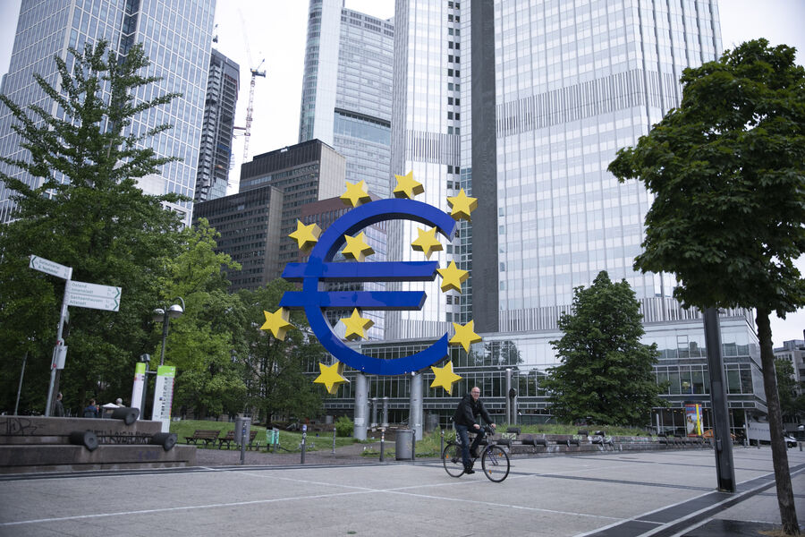 Raiffeisen Bank ждет, что ЕЦБ ускорит сокращение бизнеса в РФ - Газета.Ru