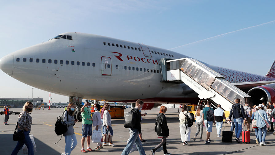 Приезжать за пять часов до вылета: Россия открыла авиасообщение с курортами Египта