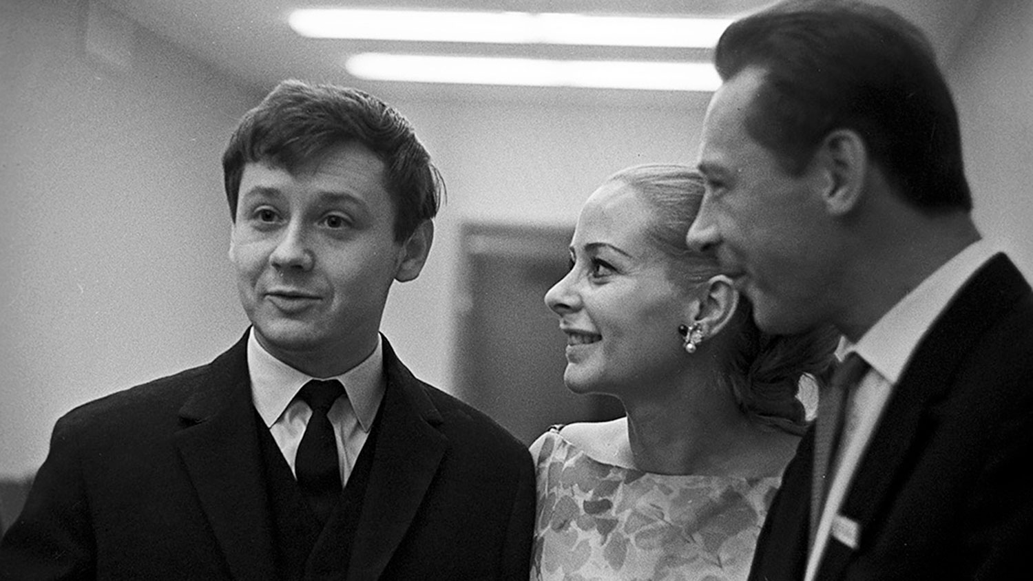 Олег Табаков, Женевьева Паж и Олег Ефремов на IV Международном кинофестивале в Москве, 1965 год