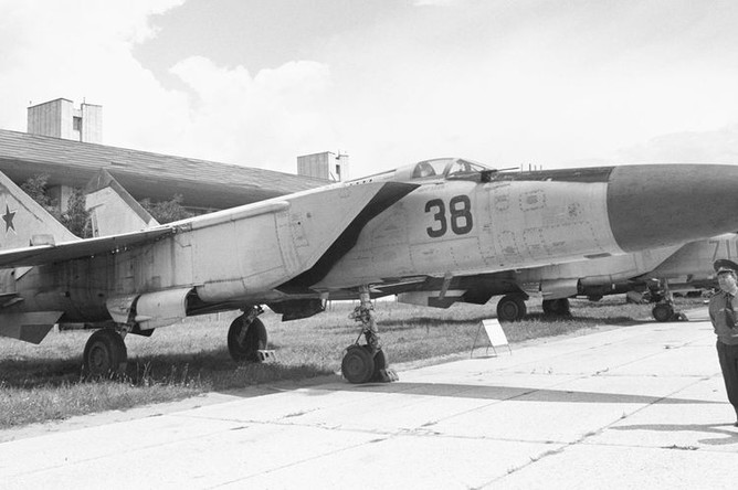 МиГ-25, 1991 год