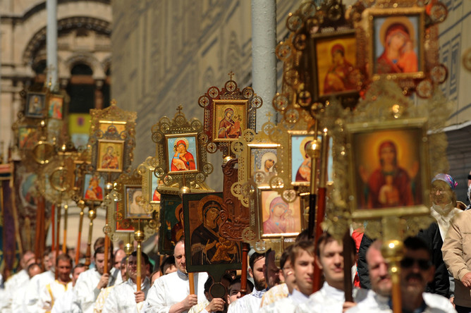 Госдума единодушно защитила религиозные чувства россиян