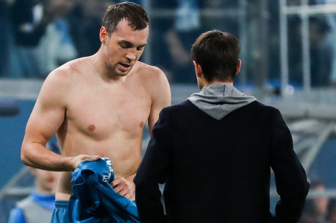 Во время матча группового этапа Лиги Чемпионов УЕФА сезона 2019/2020 между ФК «Зенит» (Санкт-Петербург, Россия) и ФК «Лион» (Лион, Франция), 27 ноября 2019 года
