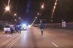 Кадр из видео, которое вызвало протесты в Чикаго