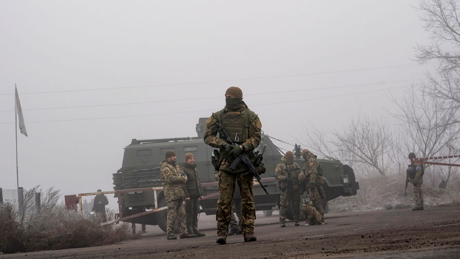 На Украине задержана группа, которая под видом военных ВСУ продавала оружие и наркотики