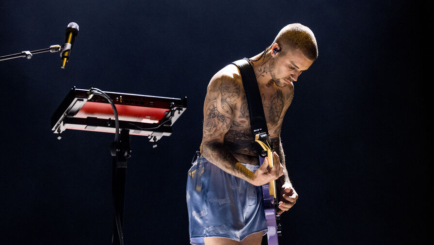 Джастин Бибер вышел на сцену Грэмми в семейниках