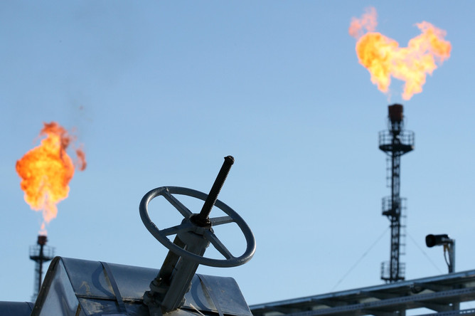 Киев хочет сократить импорт российского газа