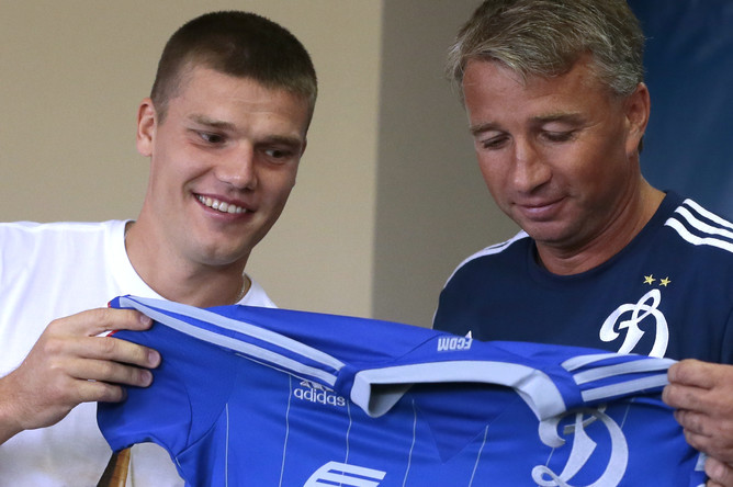 Игорь Денисов официально представлен в качестве игрока «Динамо»