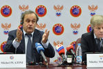 Президент УЕФА Мишель Платини с официальным визитом посетил Дом футбола на Таганке в Москве.