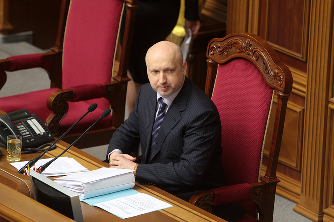Александр Турчинов на заседании Верховной рады в Киеве