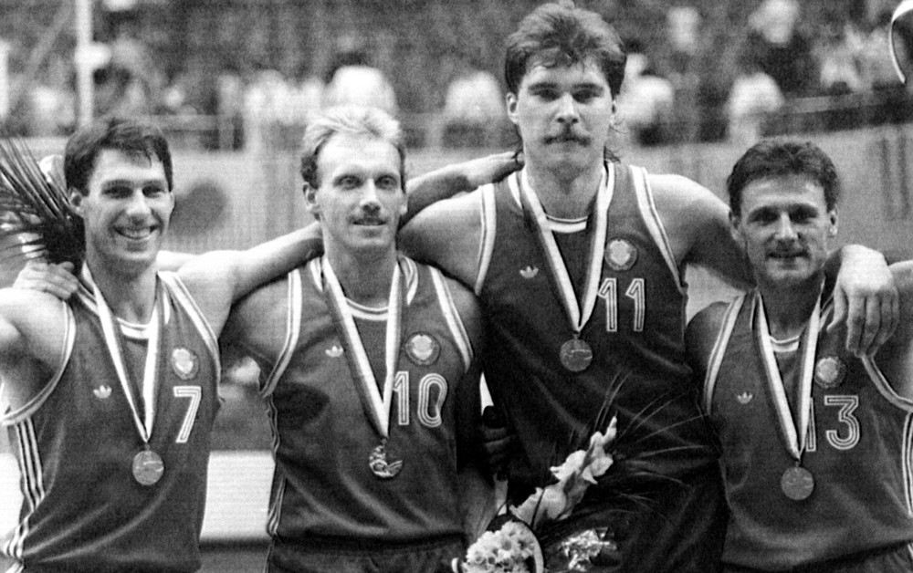 Чемпионы XX Олимпиады по баскетболу, 1988 год
