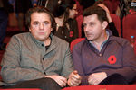 Генеральный директор «Первого канала» Константин Эрнст (слева) перед премьерным показом фильма «Батальонъ» в кинотеатре «Октябрь» в Москве