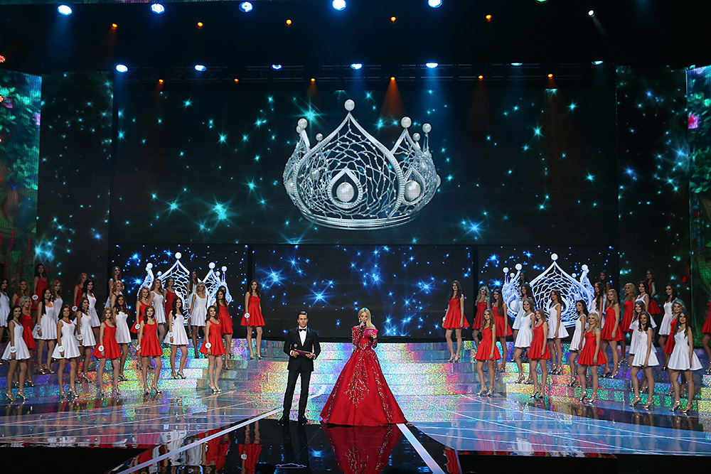 Участницы финала конкурса «Мисс Россия 2015»