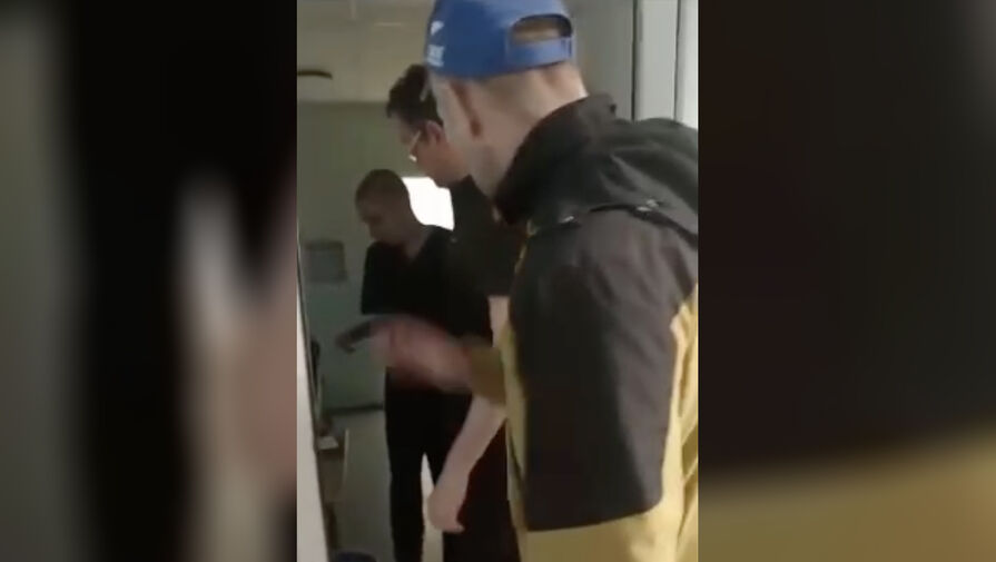 Россияне приехали делать ребенку МРТ, застали пьяных врачей и сняли их на видео