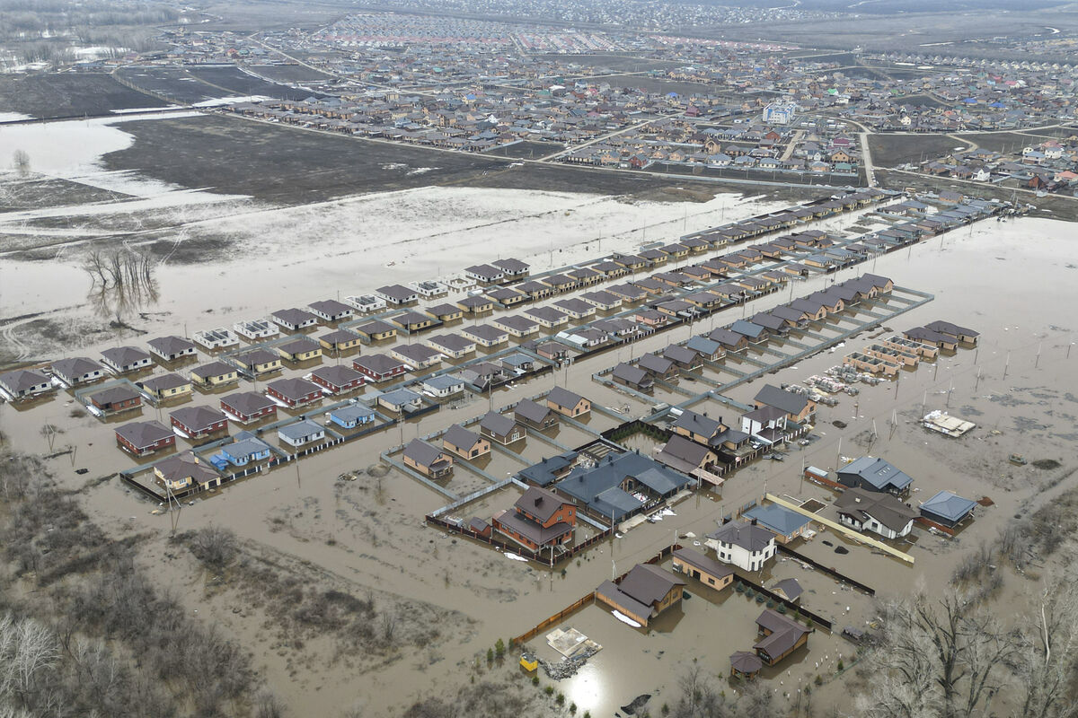 Пострадавшим от паводка в Оренбургской области увеличат выплаты - Газета.Ru  | Новости