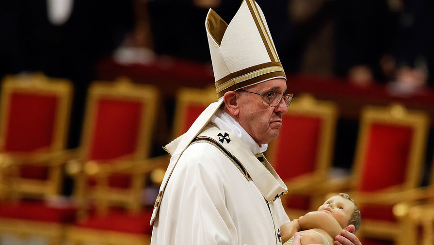 Папа Римский Франциск. Рождественская месса в соборе Святого Петра в Ватикане