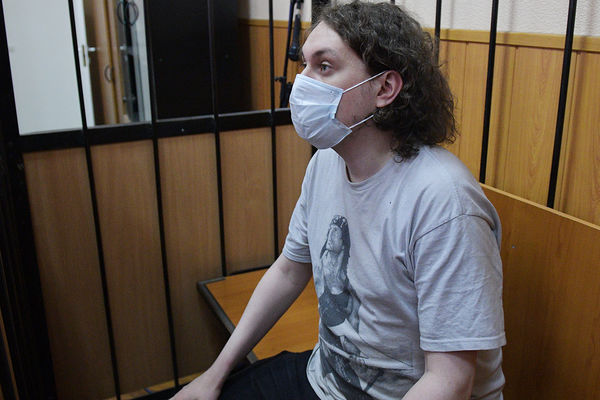 Блогер Юрий Хованский, обвиняемый в оправдании терроризма, в Дзержинском районном суде, 10 июня 2021 года