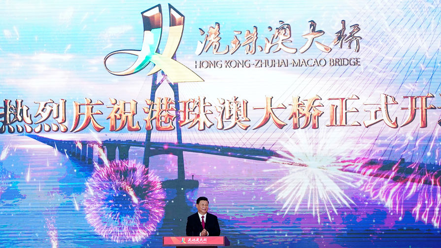 Председатель КНР Си Цзиньпин во время церемонии открытия моста Гонконг — Чжухай — Макао, 23 октября 2018 года