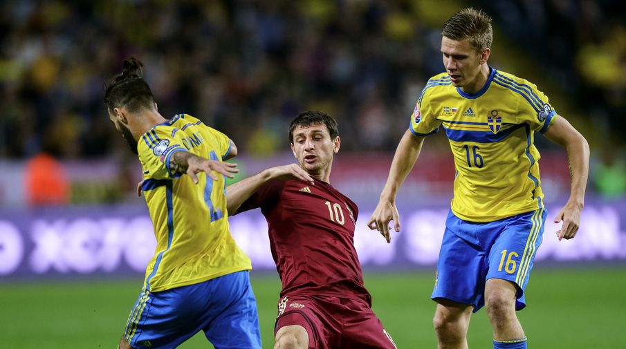 Первый матч сборных Швеции и России в нынешнем отборе к Евро закончился вничью