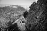 <b>Чинция Каннери. «Женские тела как поля сражений»</b>
<br><br>
Эфиопия, регион Тыграй. В основе проекта фотографа Чинции Каннери лежит исследование вопроса о том, как сексуальное насилие над женщинами проявляется в условиях вооруженных конфликтов.

