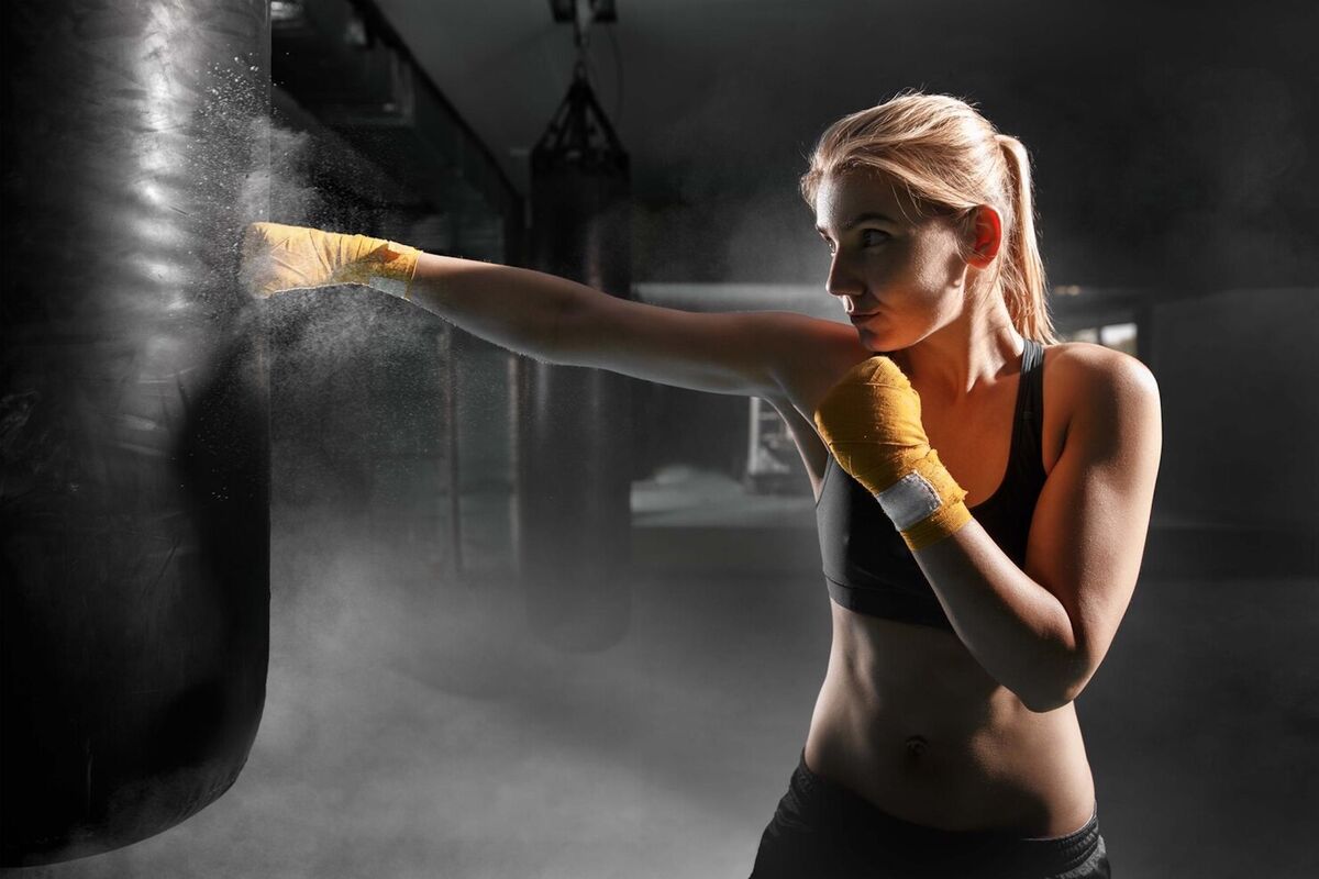 Неврологи выяснили, что при болезни Паркинсона полезны групповые занятия  боксом - Газета.Ru | Новости