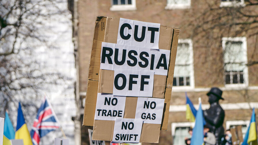 Запад потерял товаров на $256 млрд из-за санкций против РФ