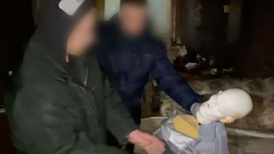 В Подмосковье мужчина изрезал собутыльников и поджег квартиру