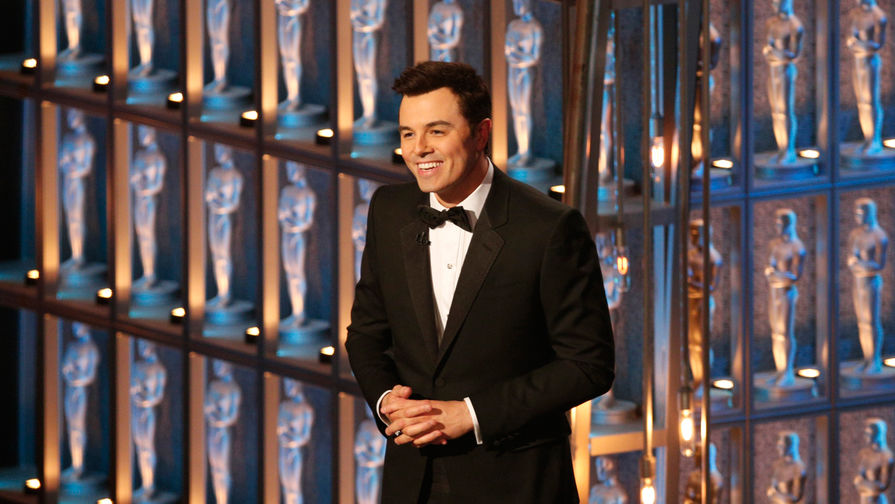 Сет Макфарлейн во время церемонии вручения кинопремии «Оскар» в Голливуде, 2013 год