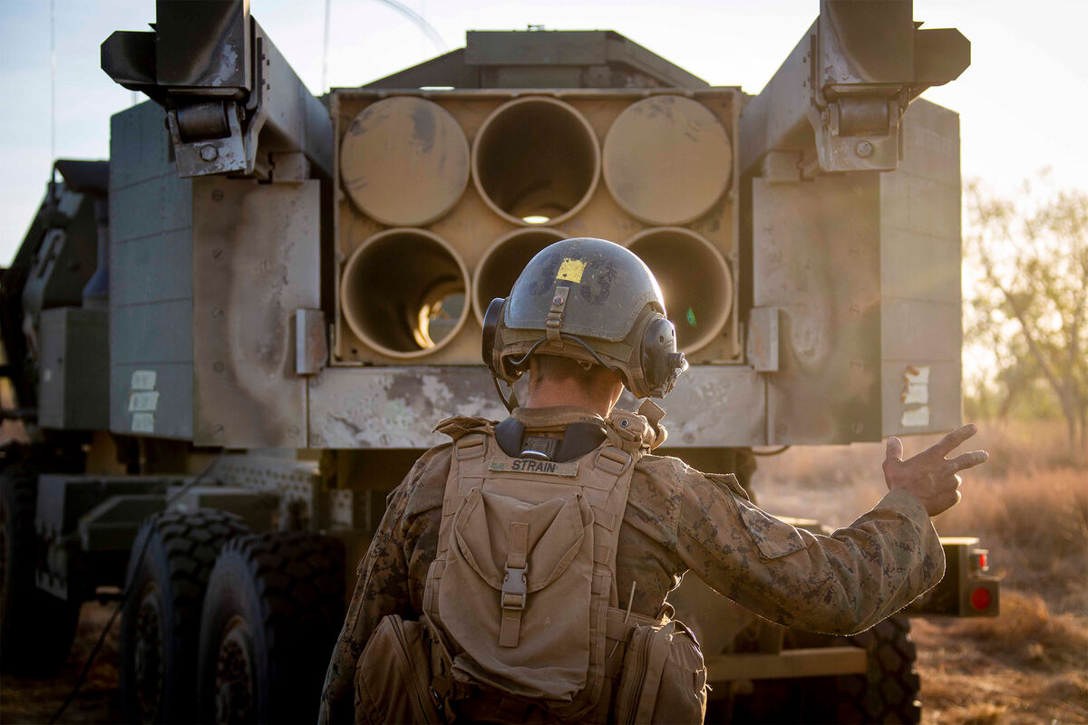 ДНР: украинские войска дважды обстреляли Торез и Иловайск в ДНР из HIMARS -  Газета.Ru | Новости