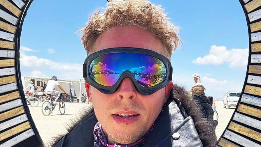 Россиянин создал инсталляцию для Burning man, но пропал после бури. Его нашли зарезанным в палатке