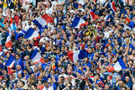 Болельщики на финальном матче чемпионата мира по футболу между сборными Франции и Хорватии, 15 июля 2018 года