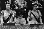 Принц Чарльз во время коронации своей матери, королевы Елизаветы II, 1953 год