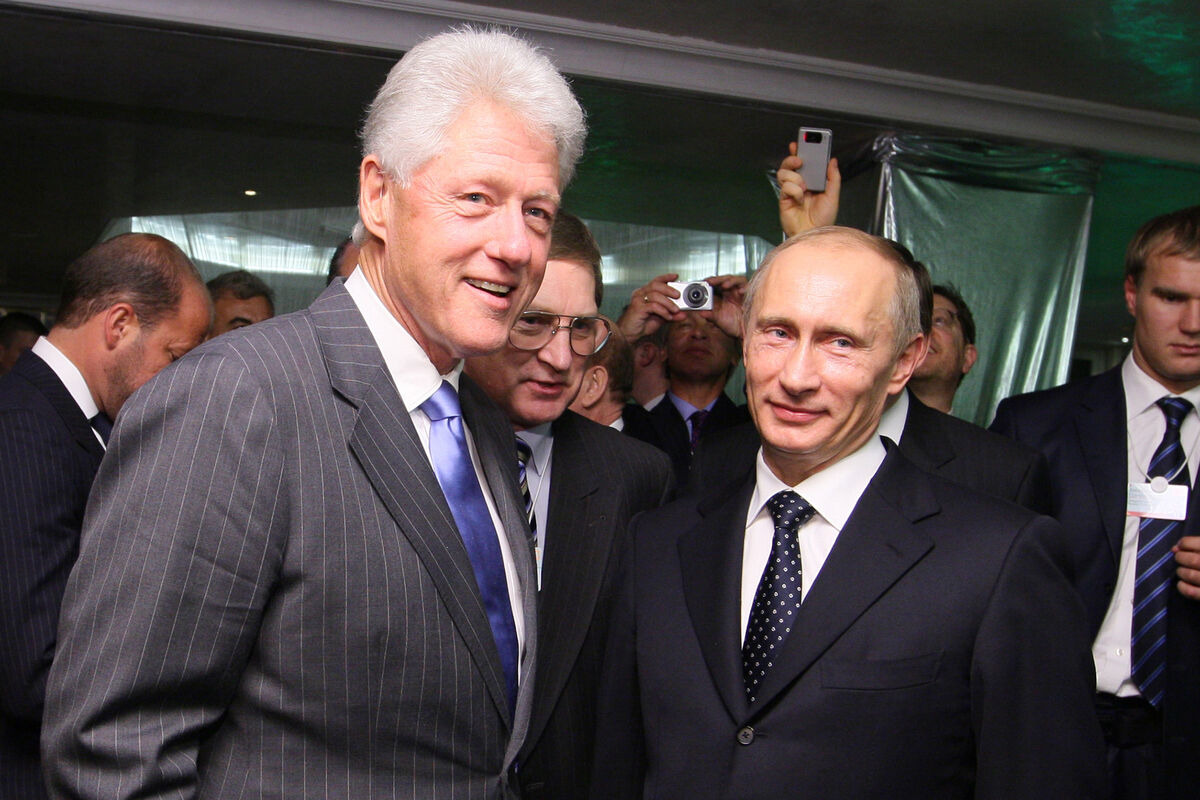 Билл Клинтон и Владимир Путин, 2009 год