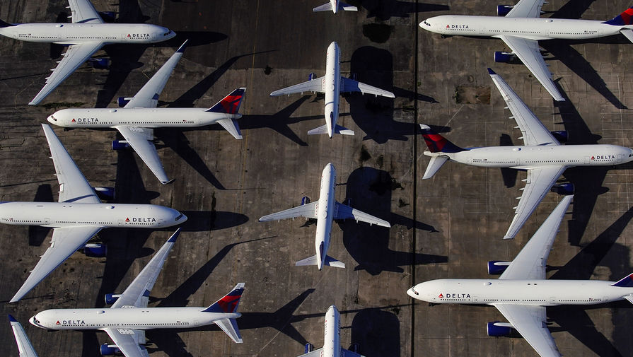 Самолеты авиакомпании Delta Air Lines в&nbsp;аэропорту города Бирмингем, штат Алабама, США, 25 марта 2020 года