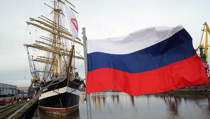 Барк «Крузенштерн» в порту Калининграда