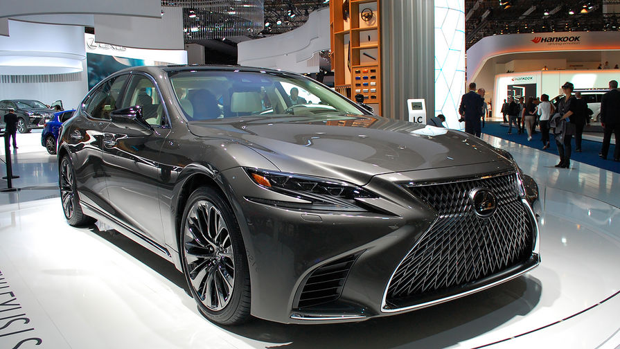 Lexus LS