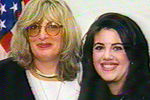 Линда Трипп и Моника Левински, 1998 год (кадр из видео)