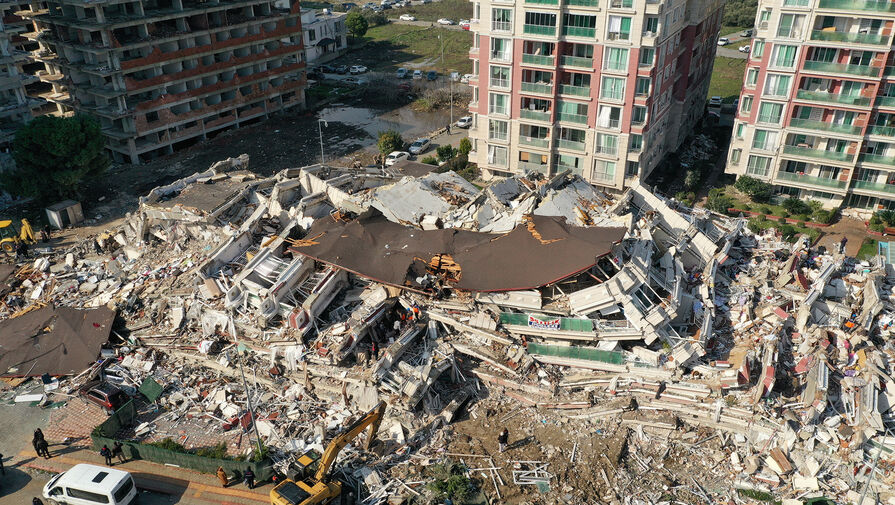 Число погибших в результате землетрясения в Турции превысило 5,4 тысячи человек