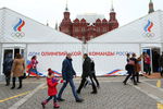 В Москве состоялось открытие Дома олимпийской команды — экспозиции, приуроченной к зимним Олимпийским играм 2014 года в Сочи. Организованная олимпийским комитетом России акция пройдет 16 и 17 ноября.