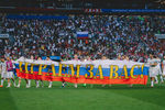 Игроки сборной России после победы в матче 1/8 финала чемпионата мира по футболу между сборными Испании и России