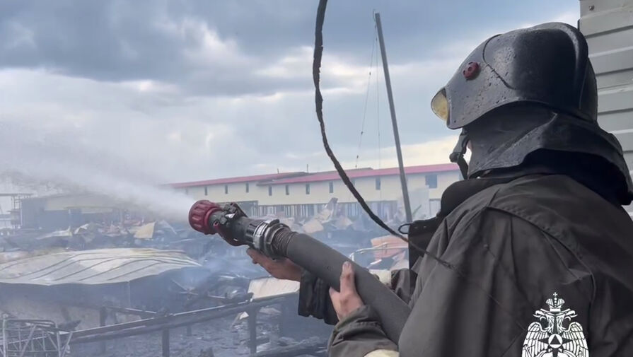 В Тверской области сотрудники МЧС России ликвидировали крупный пожар