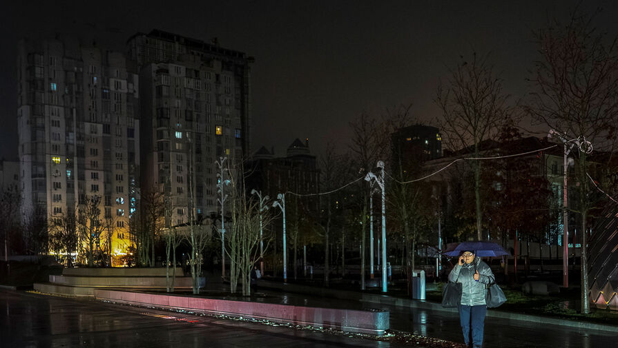 В Киеве после взрывов возникли перебои с электричеством и водой