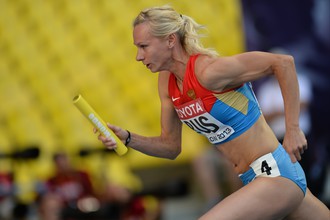 Россиянка Юлия Гущина в финальном забеге эстафеты 4х400 м среди женщин на чемпионате мира по легкой атлетике в Москве.