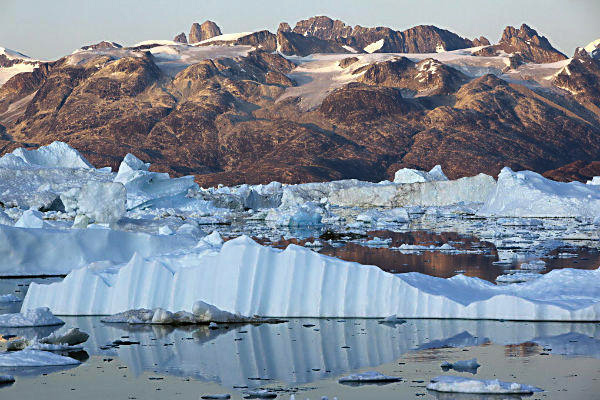 Льды Гренландии теряют гигатонны массы