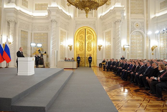 Владимир Путин во время выступления с&nbsp;обращением к&nbsp;Федеральному собранию по&nbsp;поводу ситуации в&nbsp;Крыму