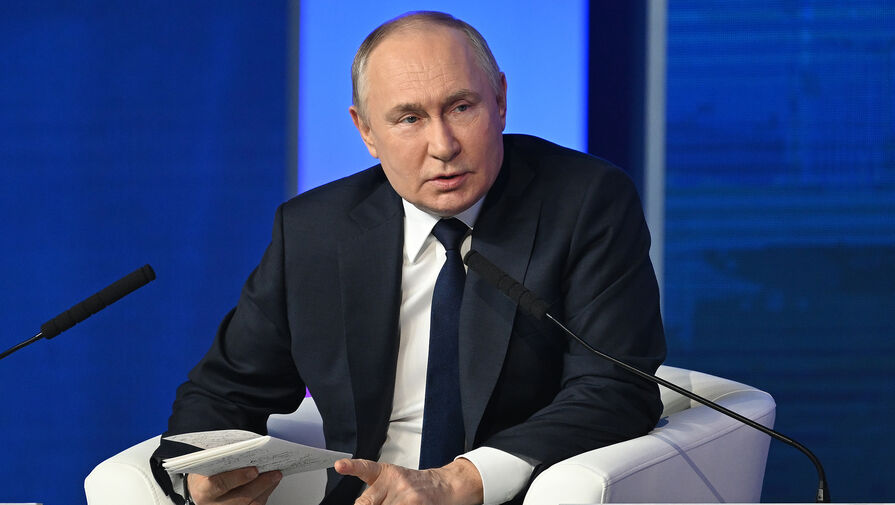 Путин попросил главу КЧР держать на личном контроле вопросы поддержки участников СВО