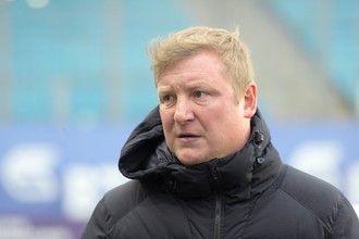 Старший тренер «Тосно» Владимир Бесчастных