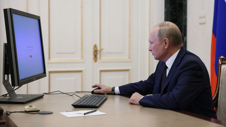 Путин призвал сохранить сбалансированность федерального бюджета