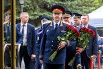 Председатель Следственного комитета РФ Александр Бастрыкин на церемонии прощания с председателем Верховного суда РФ Ириной Подносовой в траурном зале ЦКБ Управления делами президента РФ в Москве, 24 июля 2025 года