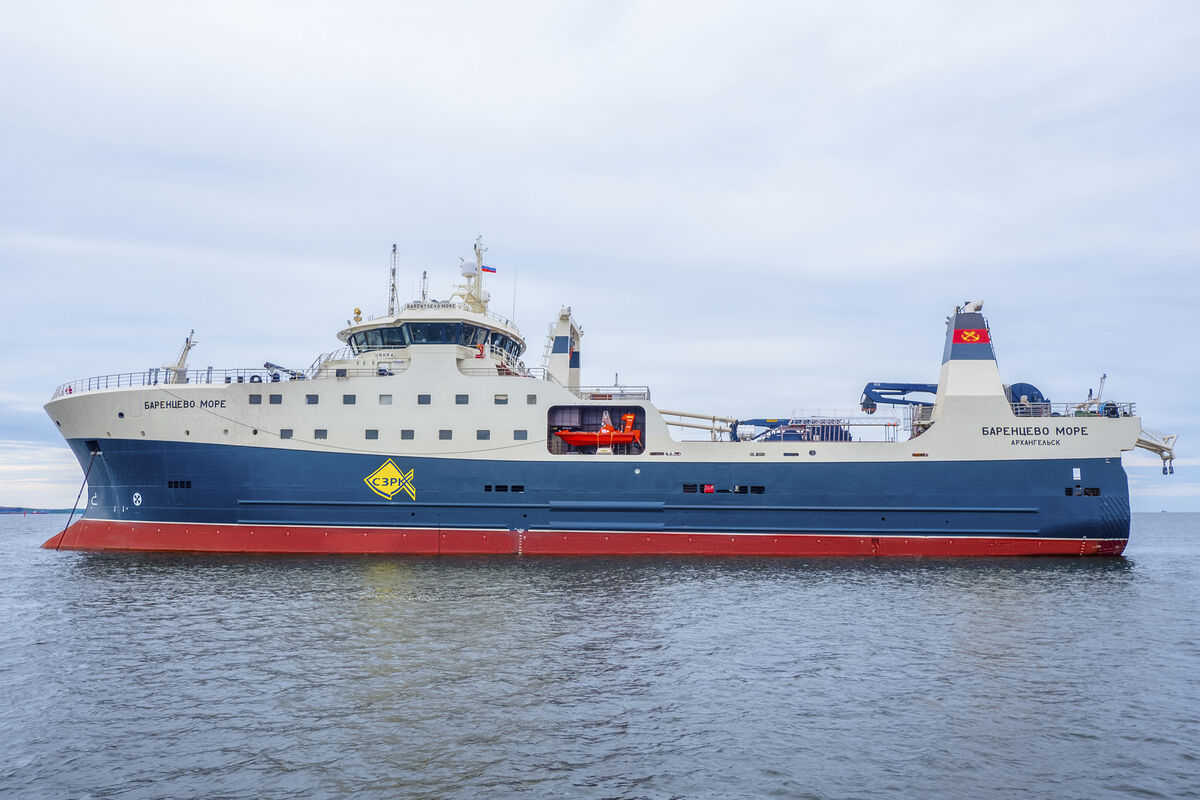 На крупнейшем российском траулере в Баренцевом море произошел взрыв -  Газета.Ru | Новости