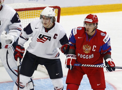 Наиль Якупов в матче со сборной США 28 декабря